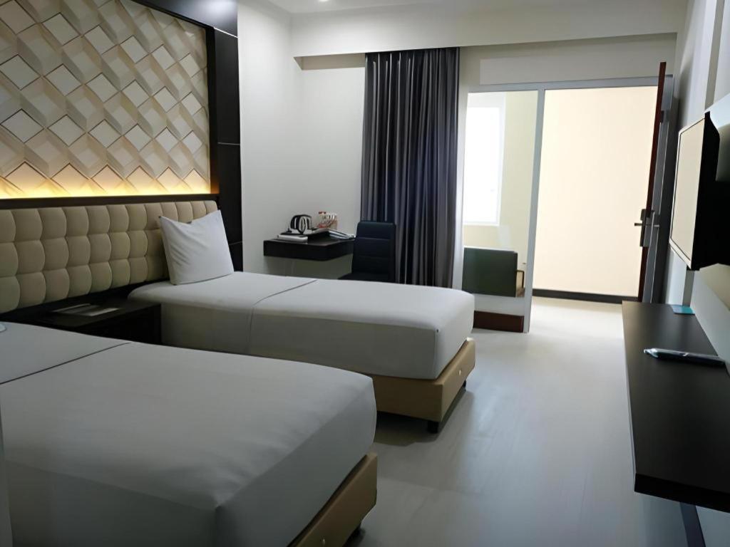 Sindoro Hotel Cilacap By Conary Ngoại thất bức ảnh