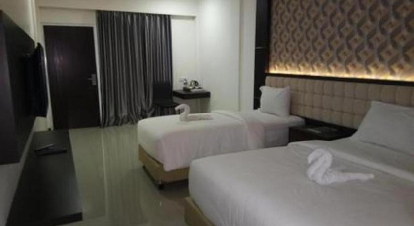 Sindoro Hotel Cilacap By Conary Ngoại thất bức ảnh