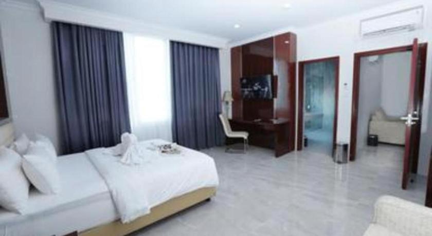 Sindoro Hotel Cilacap By Conary Ngoại thất bức ảnh